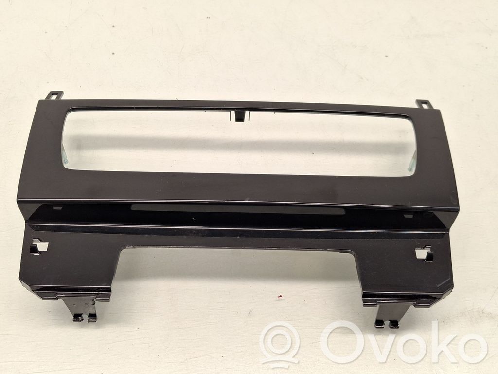 BMW X1 E84 Radio/GPS head unit trim 