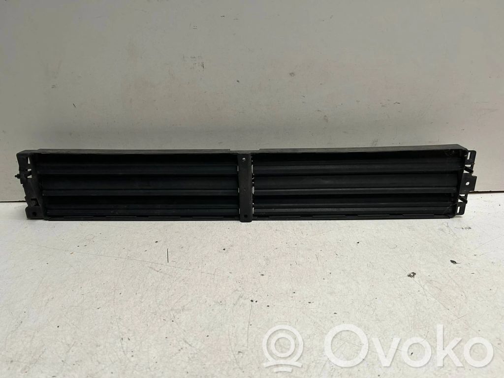 Opel Astra J Radiatoriaus oro nukreipėjas (-ai) 