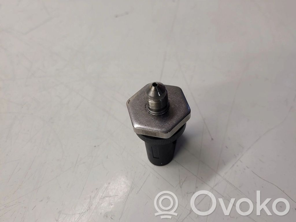 Audi A4 S4 B6 8E 8H Kraftstoffdruckregler 