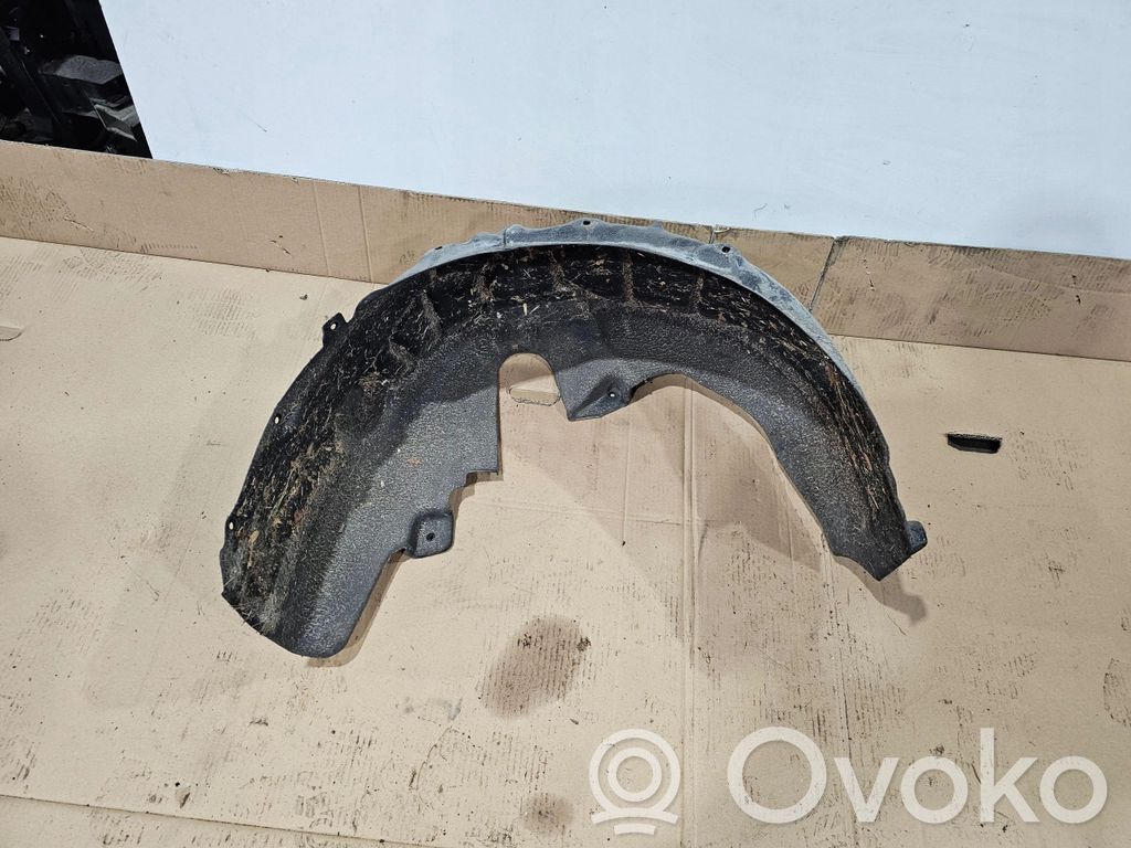 Priekšējā arka   8V5810172C