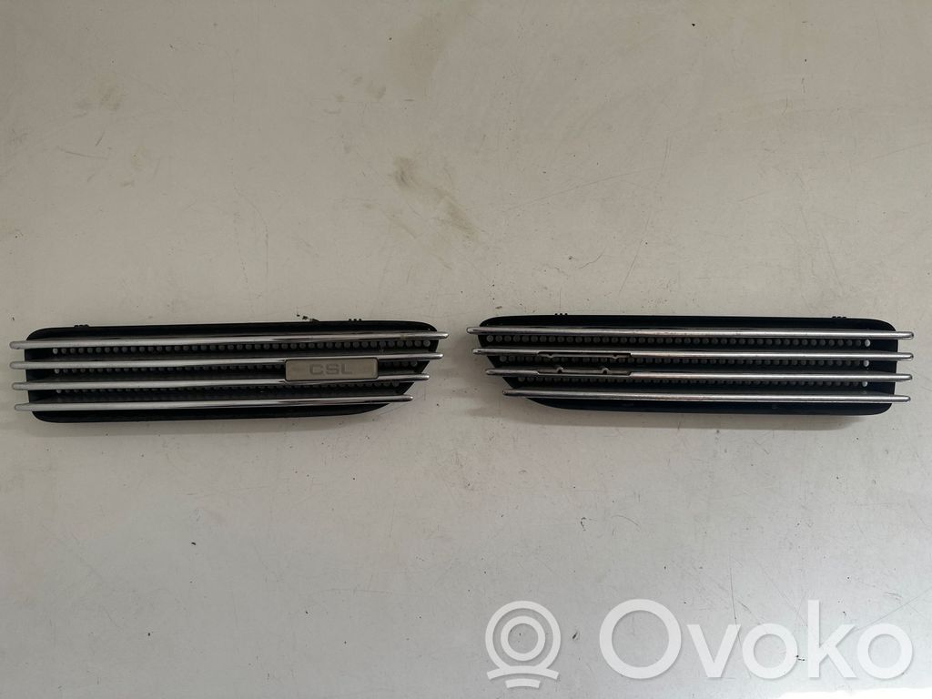 BMW 3 E46 Grille d'aile 