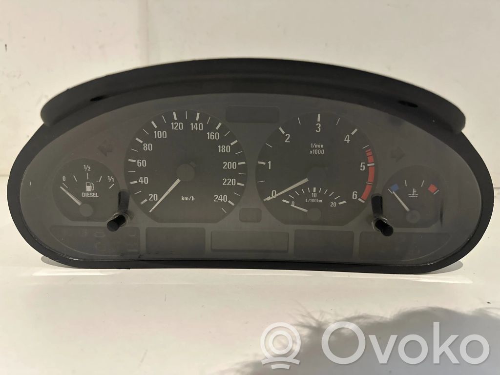 Speedometer (instrument cluster)   8387606,02330111669089,990126,0263606198