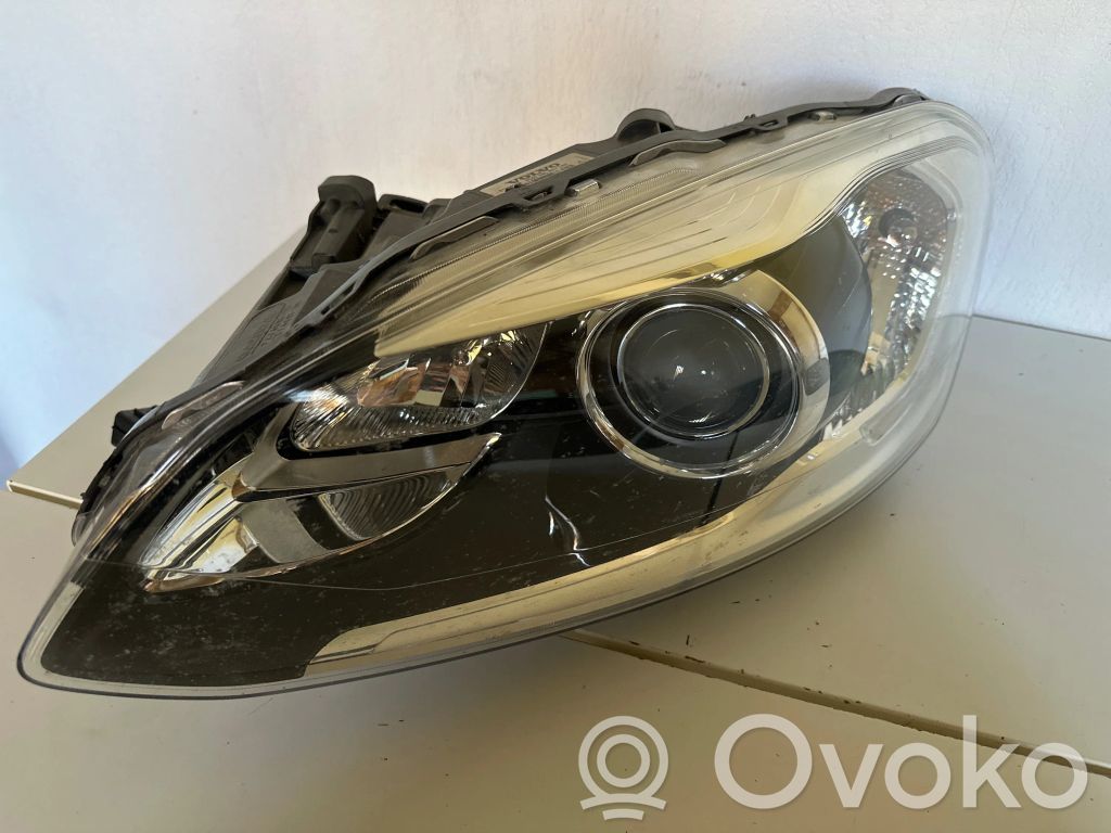 Headlight/headlamp   31420249,89908951,89907083,31358105