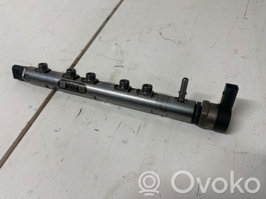 Fuel main line pipe   0281002949,32810092