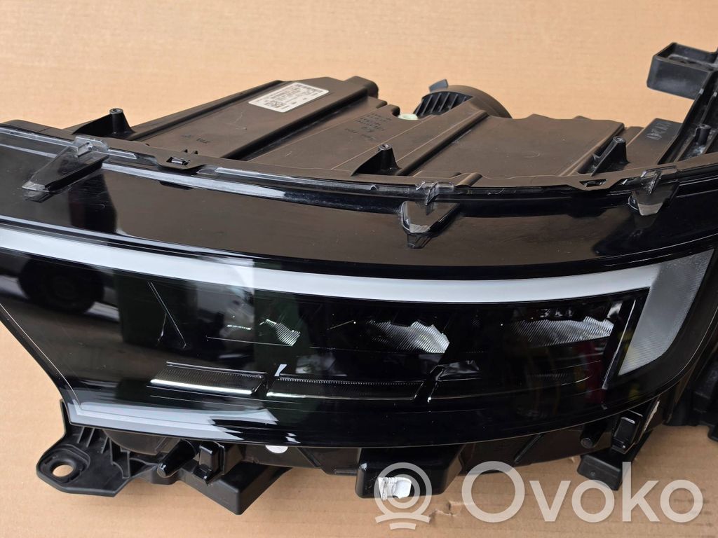 Opel Mokka B Lampa przednia 
