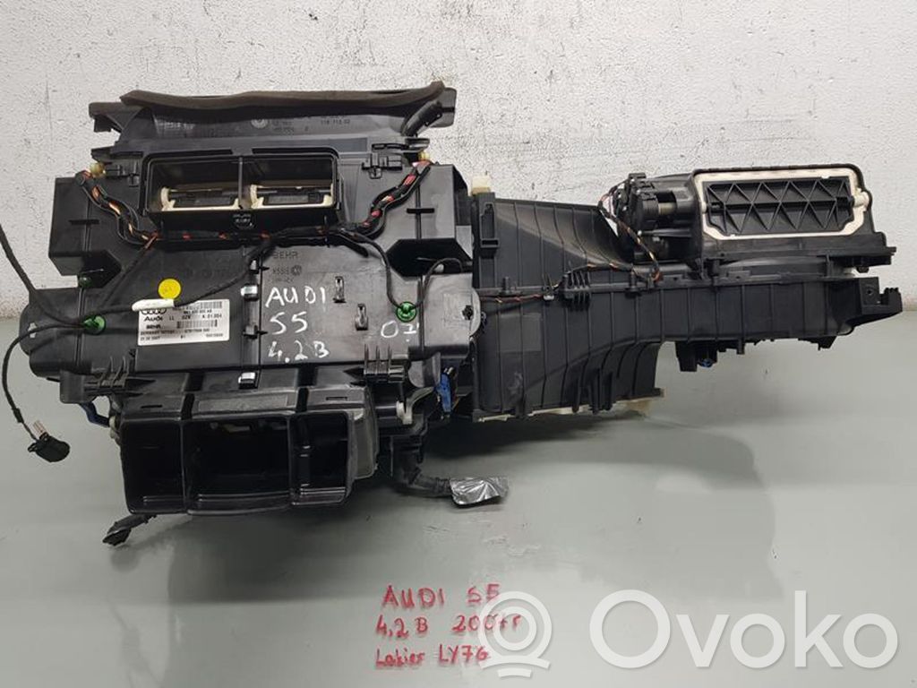 Audi S5 Facelift Salono oro mazgo komplektas 
