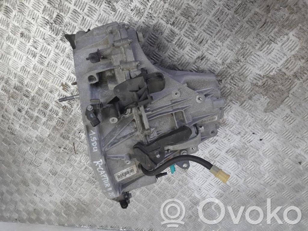 Manual 5 speed gearbox   TL4357