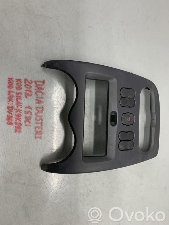 Dacia Duster Dashboard air vent grill cover trim 