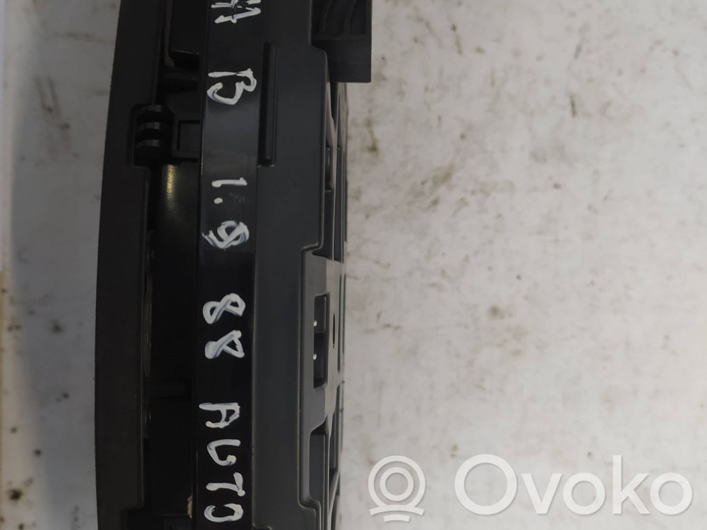 Opel Zafira B Geschwindigkeitsmesser Cockpit 