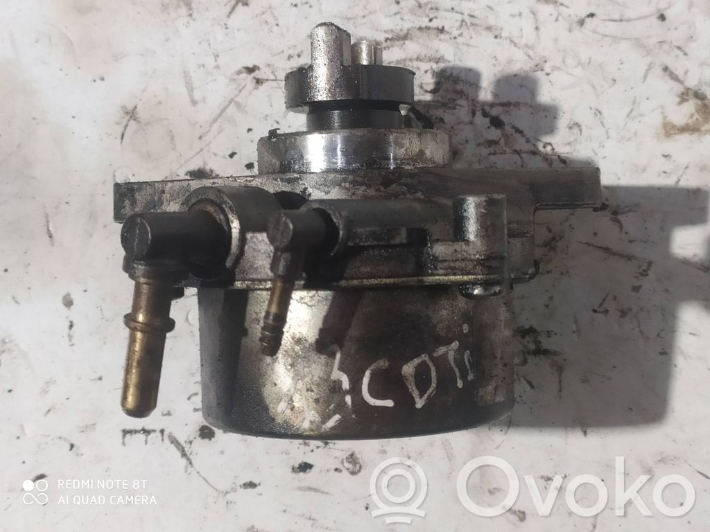 Vakuumo pompa   55193232,729024030,0810784195,093184211,1206574,1813086J51000,55221036,55268636