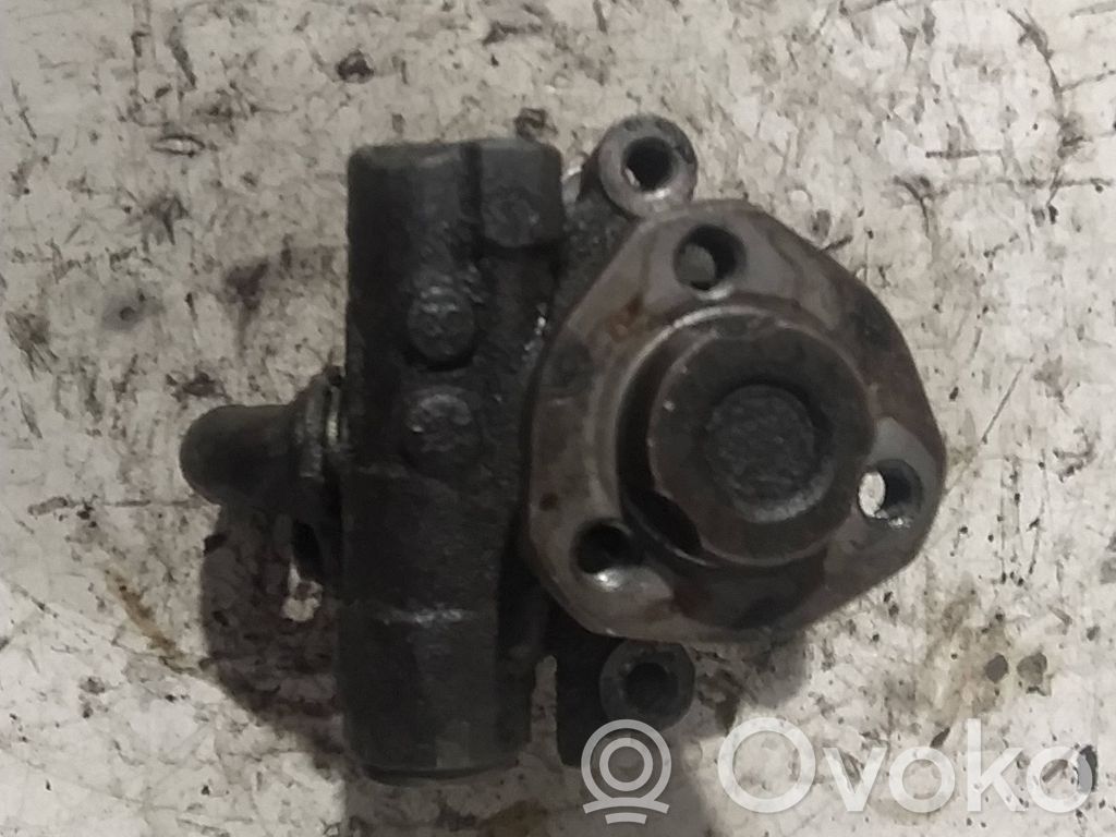 Audi A3 S3 8L Ohjaustehostimen pumppu 