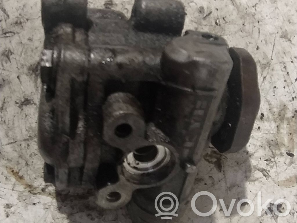 Audi A3 S3 8L Ohjaustehostimen pumppu 