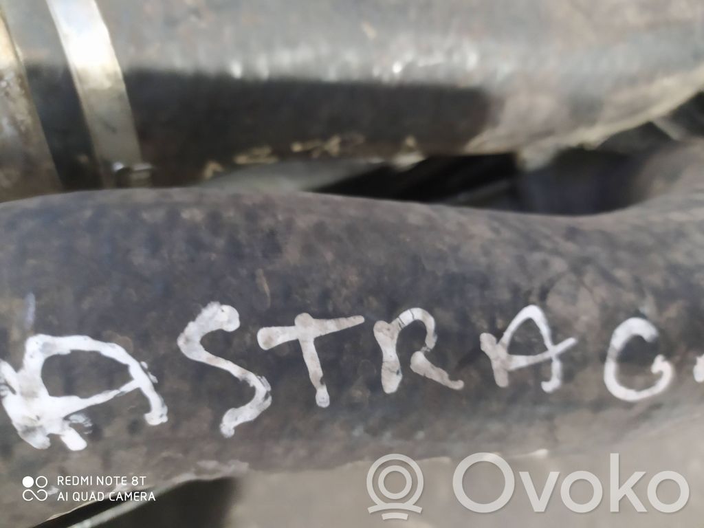 Opel Astra G Välijäähdyttimen jäähdytin 