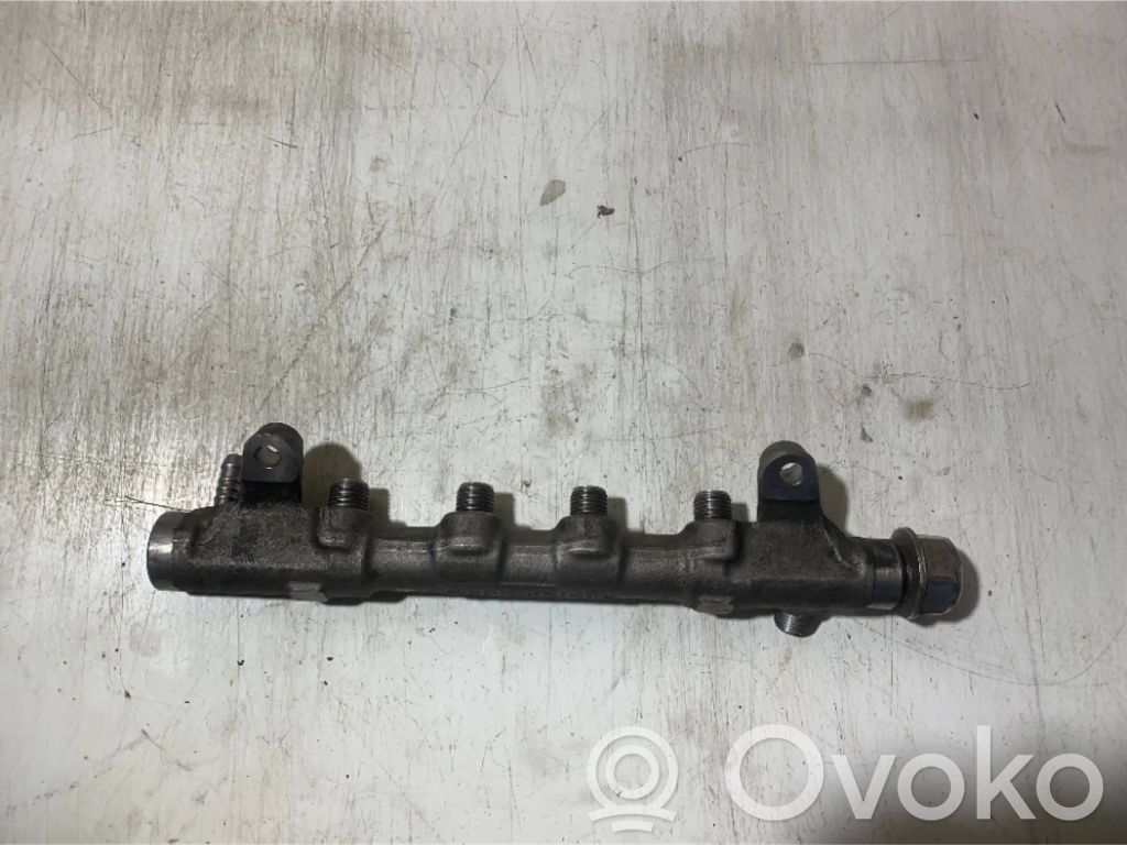 Volkswagen Golf VI Listwa wtryskowa 