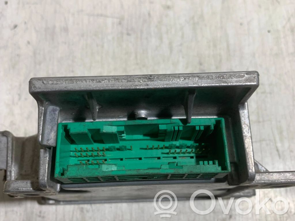 Opel Vectra C Airbag control unit/module 