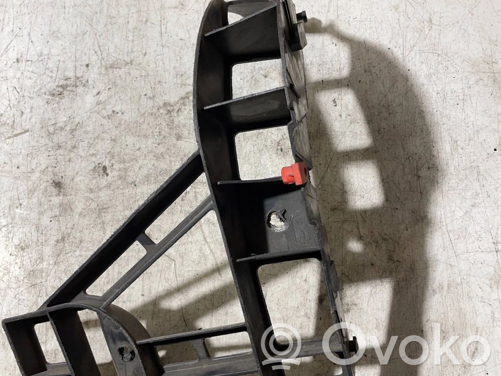 Opel Vectra C Soporte de montaje del parachoques trasero 