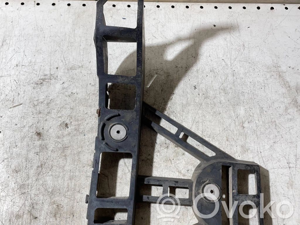 Opel Vectra C Soporte de montaje del parachoques trasero 