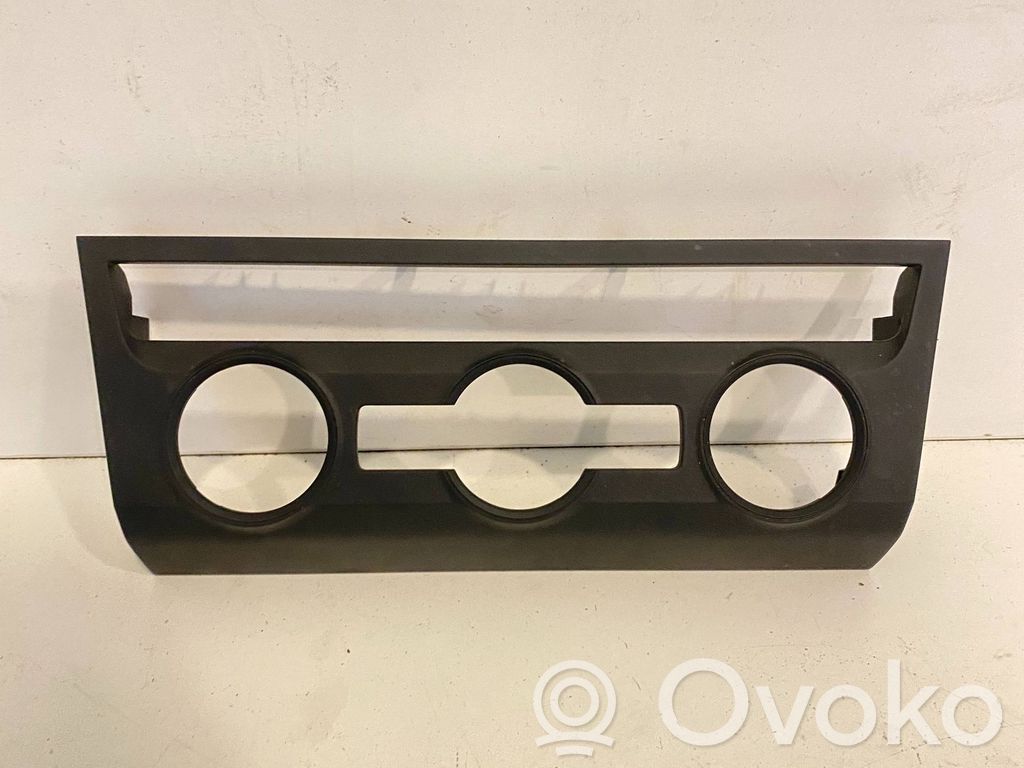 Console centrale, commande chauffage/clim   3V0820075