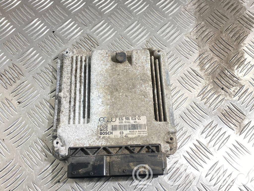Audi A3 S3 8P Engine control unit/module 
