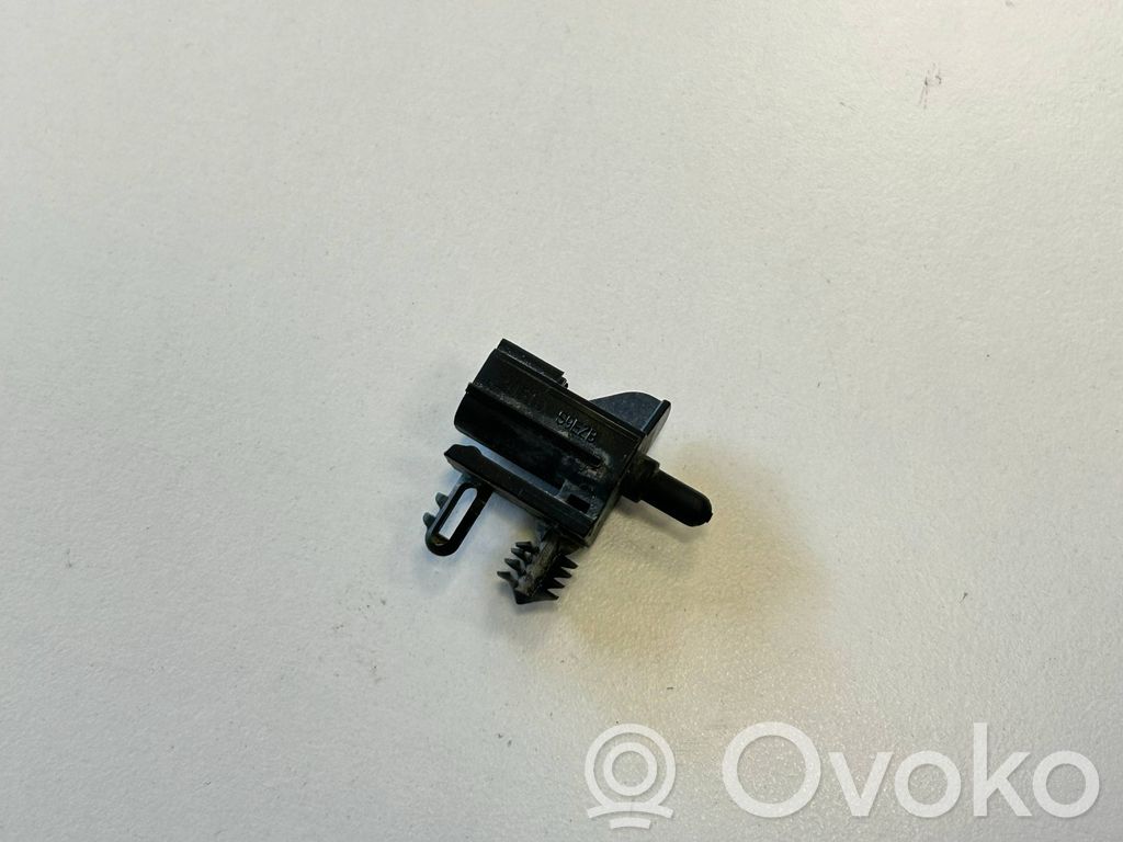 Ford Escape IV Sensor de temperatura interna/externa 