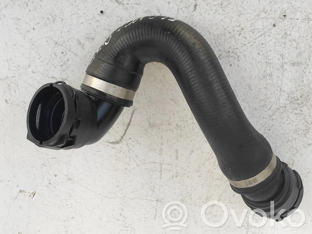 BMW 5 E60 E61 Engine coolant pipe/hose 