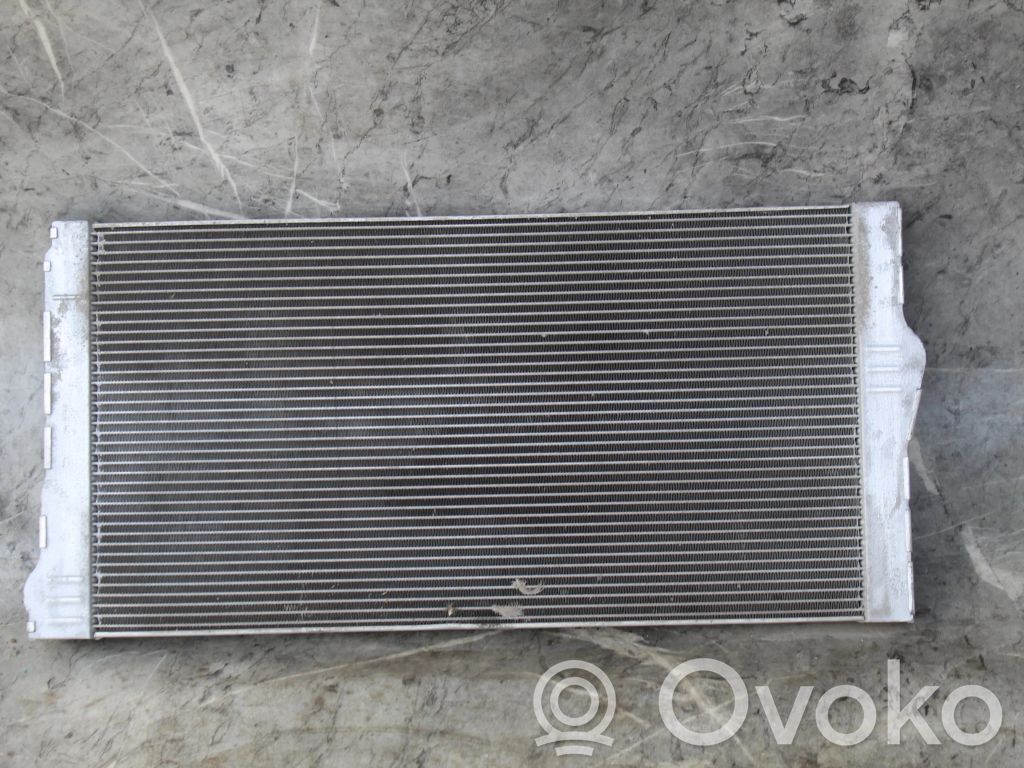 BMW 7 F01 F02 F03 F04 Wasserkühler 