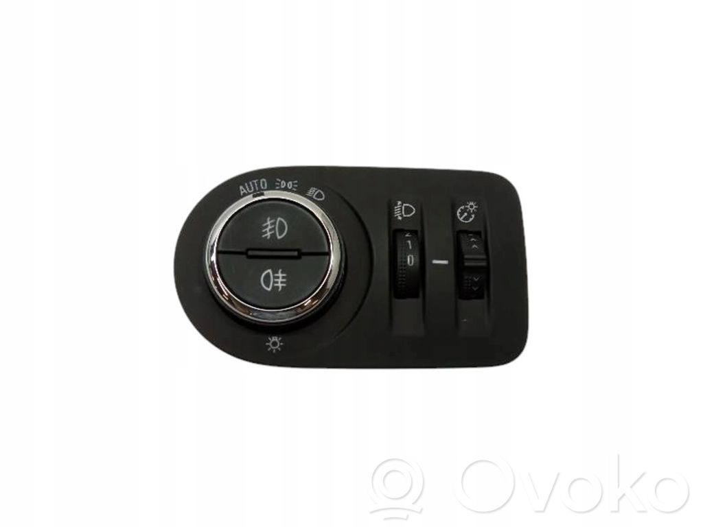 Opel Mokka B Interruptor de luz 