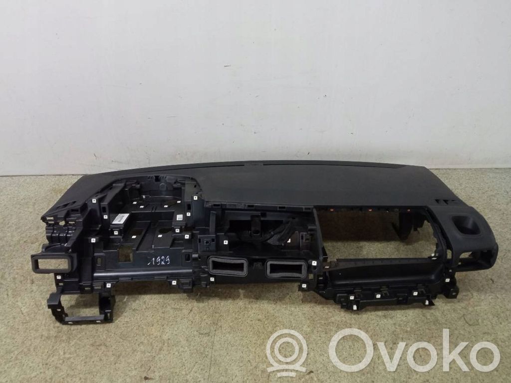 Toyota ProAce City Panel de instrumentos 