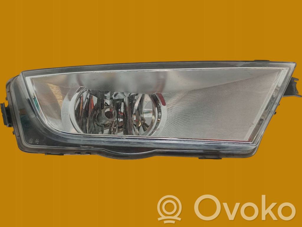 Skoda Octavia Mk3 (5E) Światło przeciwmgłowe przednie 