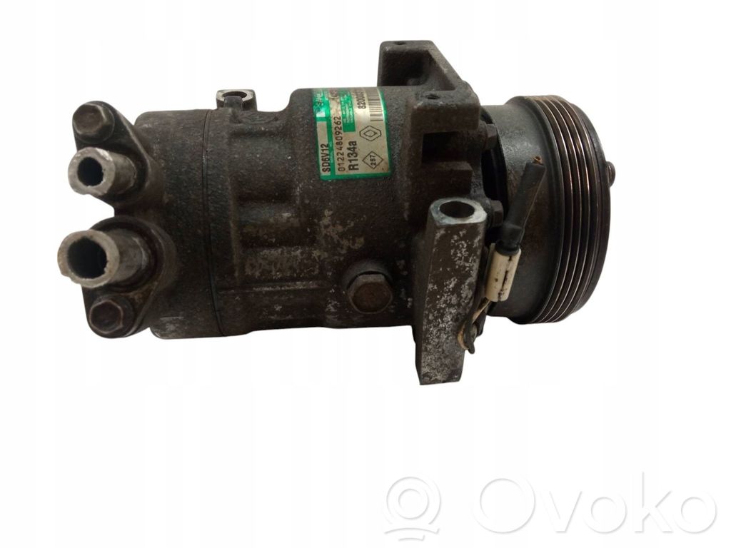 Renault Clio II Air conditioning (A/C) compressor (pump) 