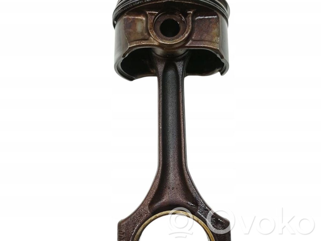 BMW 3 E46 Piston with connecting rod 