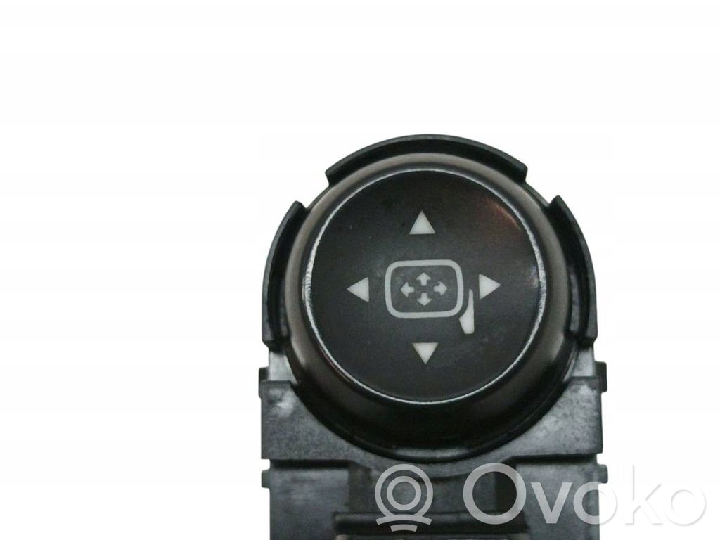 Opel Insignia A Interruptor del espejo lateral 
