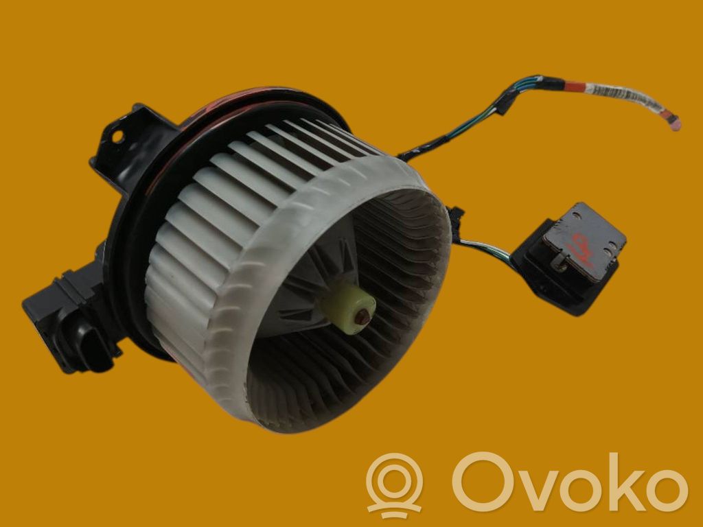 Toyota Yaris Ventilator aerotermă 
