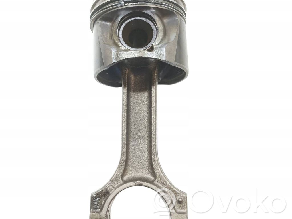 BMW 5 E39 Pistón con biela 