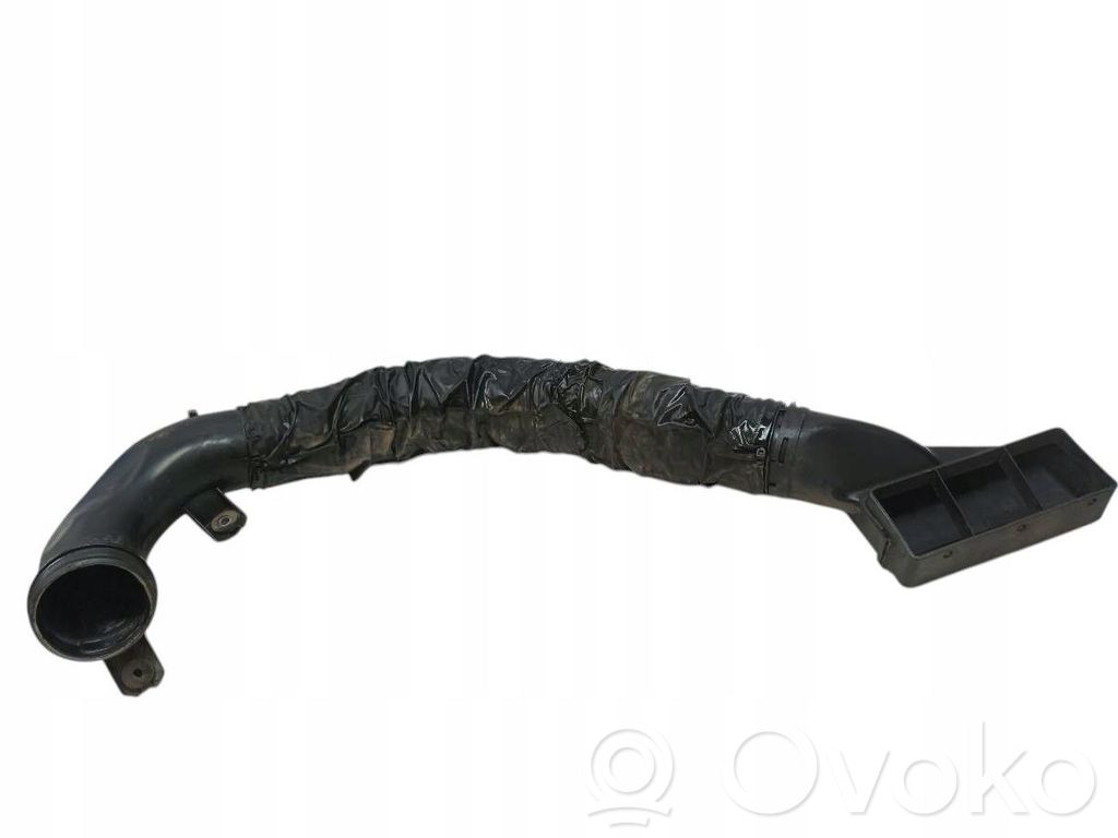 Część rury dolotu powietrza   282123000,CRDI