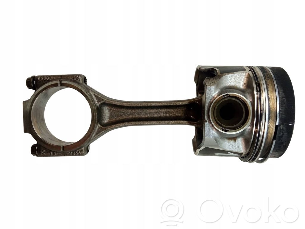 Volkswagen Touran II Piston with connecting rod 