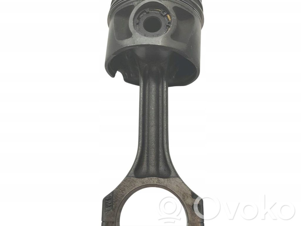 Volvo V70 Pistón con biela 