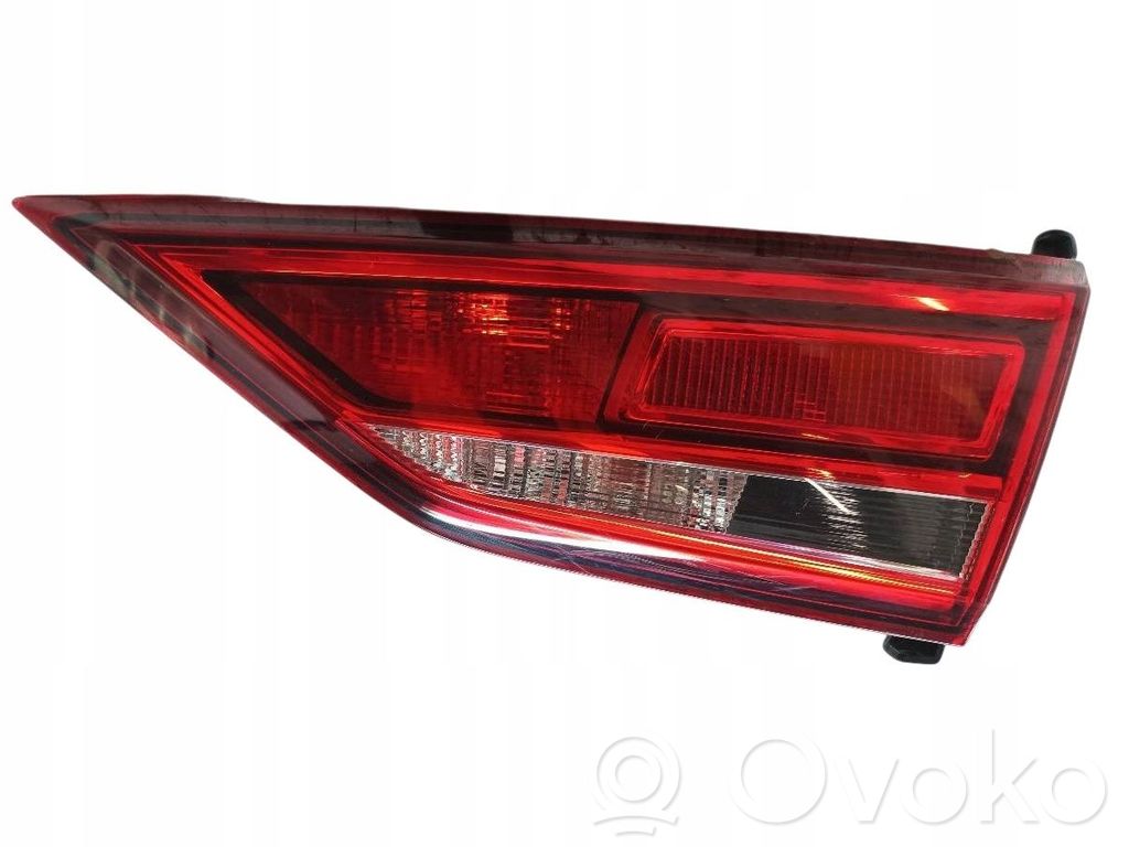 Audi A3 S3 8V Rückleuchte Heckleuchte 