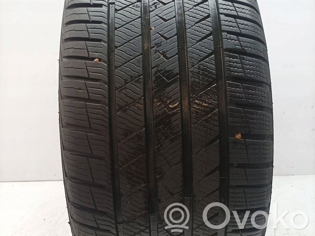 Opony zimowe R19   VREDSTEIN,4922636MM,QUATRAC