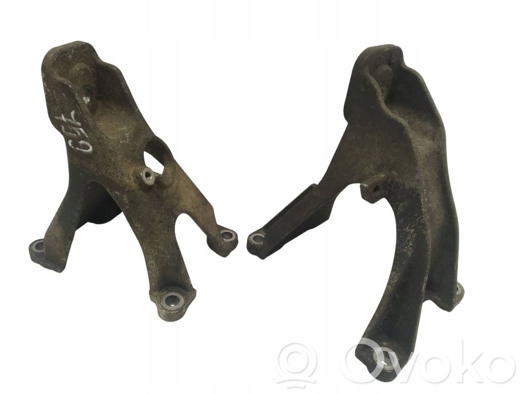 Alte piese compartiment motor   27,V6
