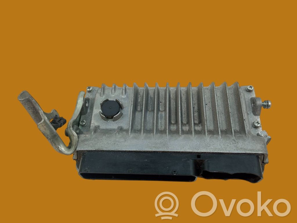 Sterownik / Moduł ECU   896610Z750,HYB