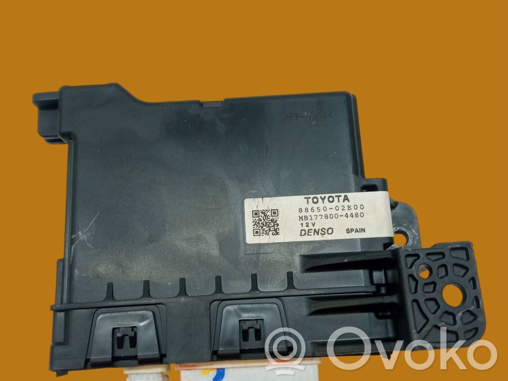 Toyota Auris E180 Autres unités de commande / modules 