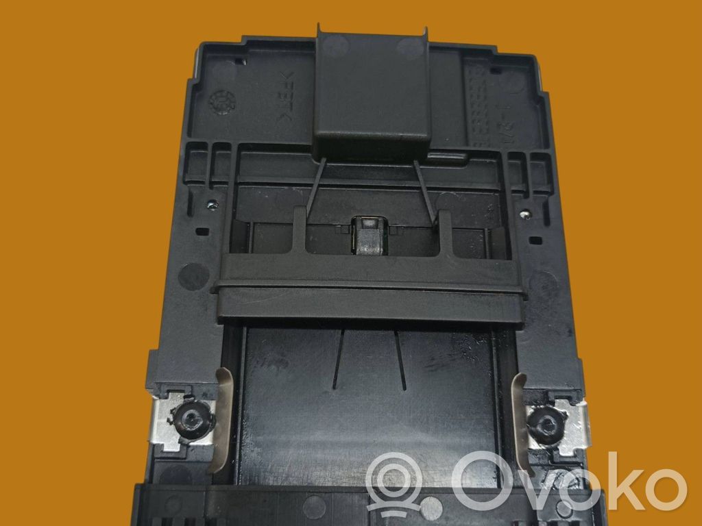 Renault Koleos I Ignition key card reader 