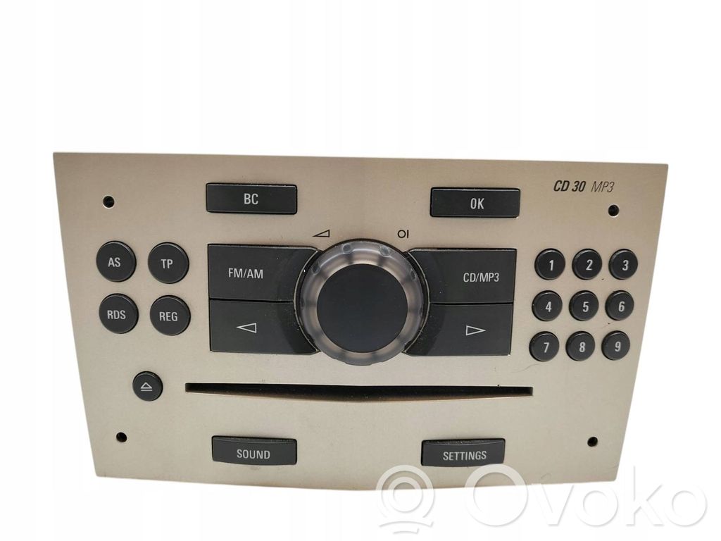 Opel Corsa D Radio / CD-Player / DVD-Player / Navigation 