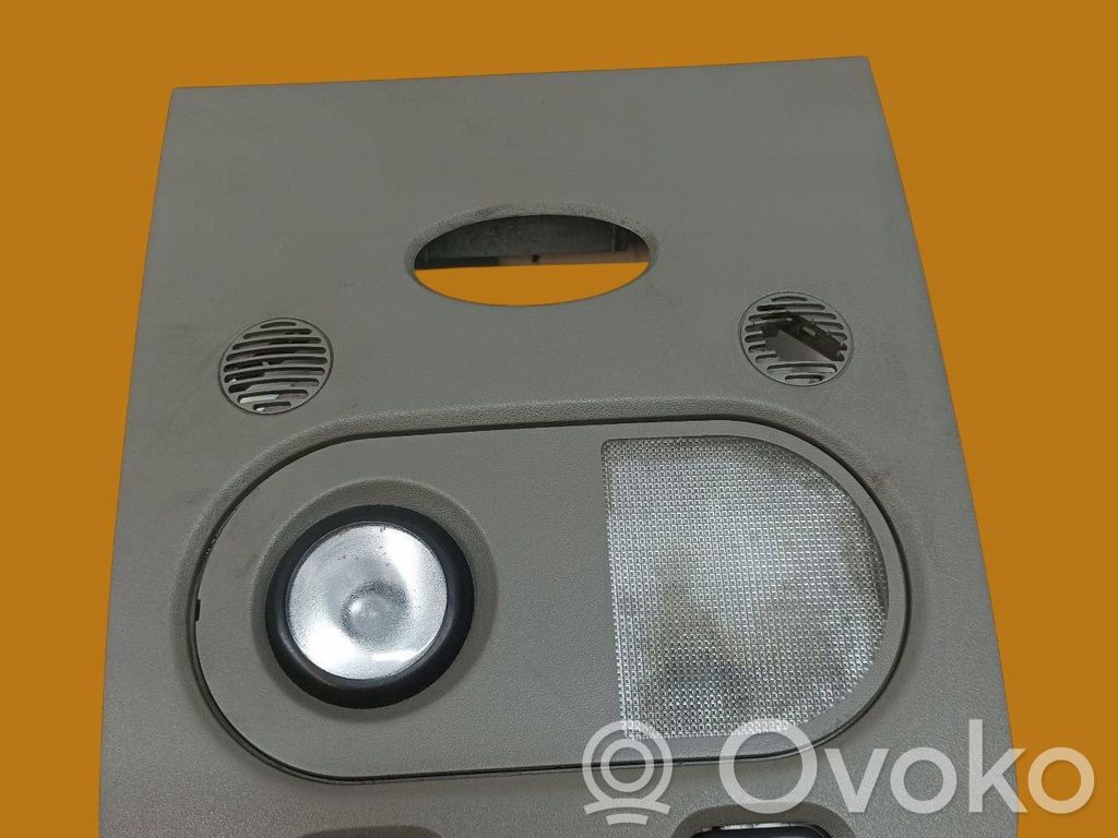 Renault Master III Illuminazione sedili posteriori 