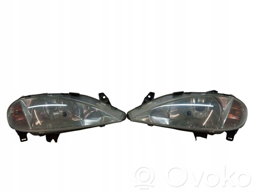 Renault Megane I Headlights/headlamps set 