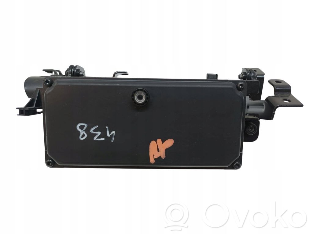 Volvo V60 Front bumper camera 