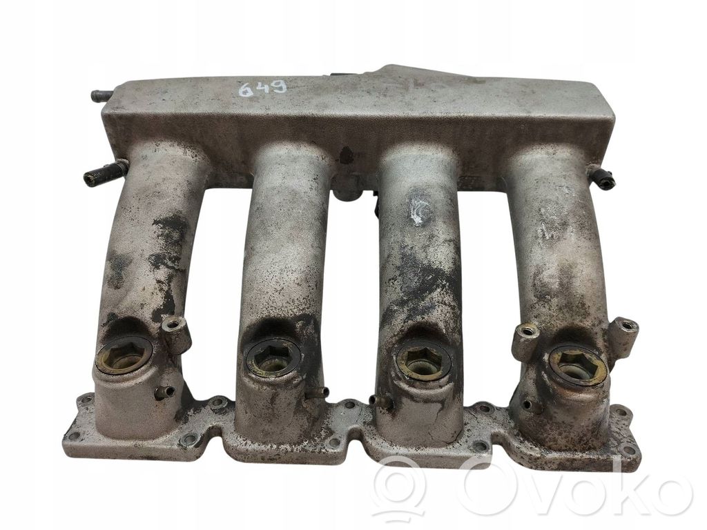 Volkswagen PASSAT B5.5 Collettore di aspirazione 
