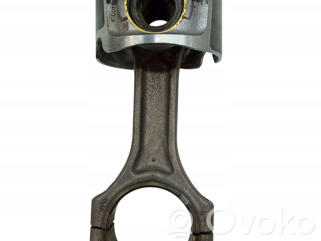 BMW 7 G11 G12 Pistón con biela 