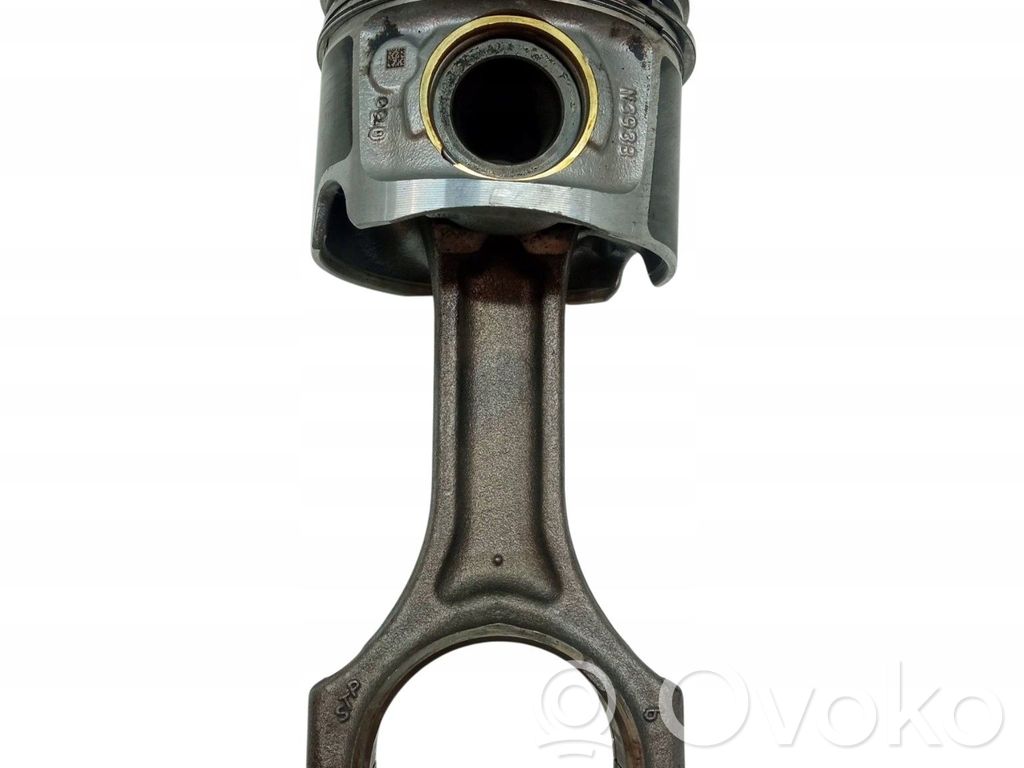 BMW 7 G11 G12 Pistón con biela 